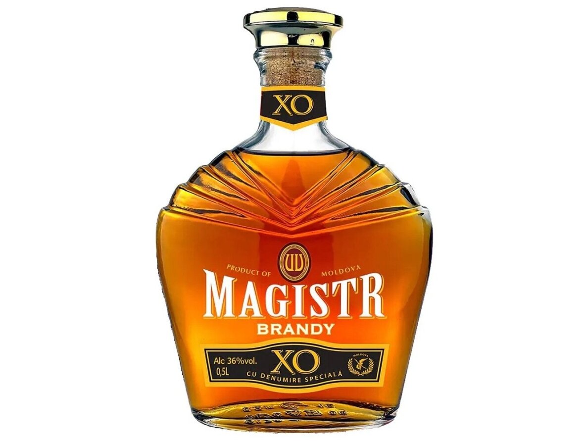 Brendis Magistr Divin De Lux X.O. 0,5 l | Alkoholiniai gėrimai | Vynomeka