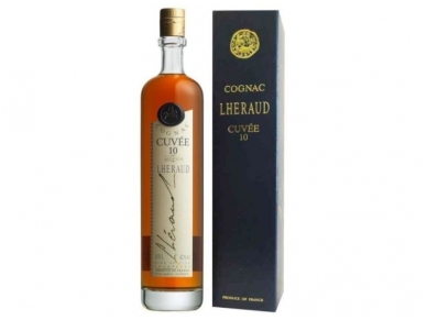 Konjakas Lheraud Cuvee 10 YO su dėž. 0,7 l Konjakas Lheraud Cuvee 10 YO su dėž. 0,7 l