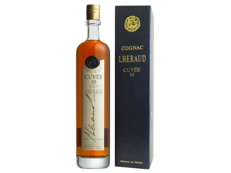 Konjakas Lheraud Cuvee 10 YO su dėž. 0,7 l Konjakas Lheraud Cuvee 10 YO su dėž. 0,7 l