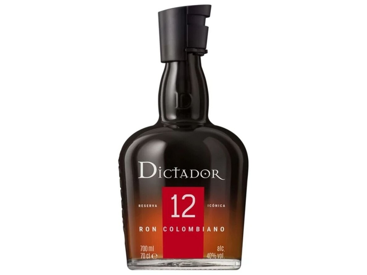 Romas Dictador Reserva Premium 12 0,7 l Romas Dictador Reserva Premium 12 0,7 l