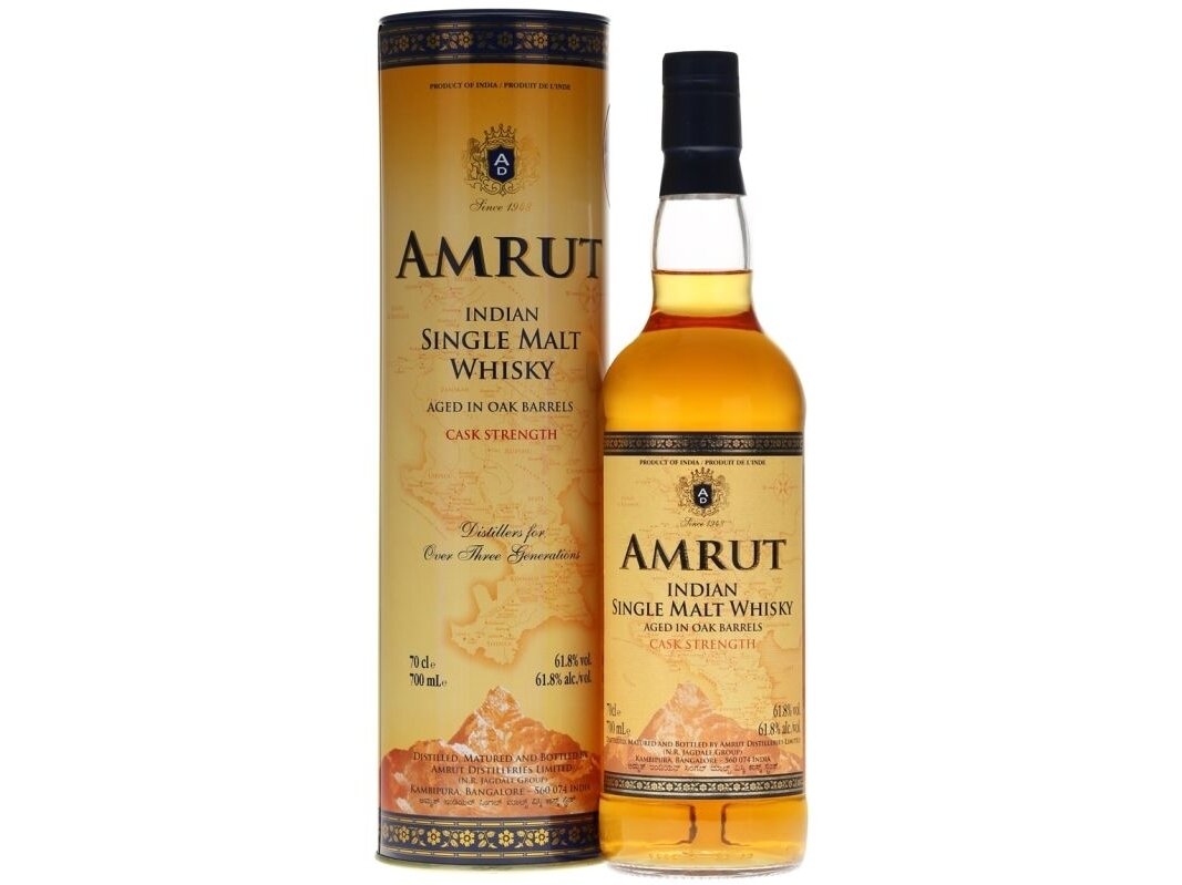 Viskis Amrut Cask Strength su dėž. 0,7 l Viskis Amrut Cask Strength su dėž. 0,7 l