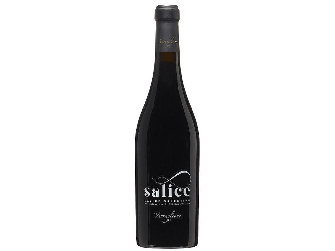 Vynas Varvaglione Salice Salentino D.O.P. 0,75 l Vynas Varvaglione Salice Salentino D.O.P. 0,75 l